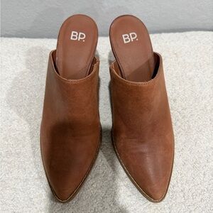 BP Women's Tan Leather Mules